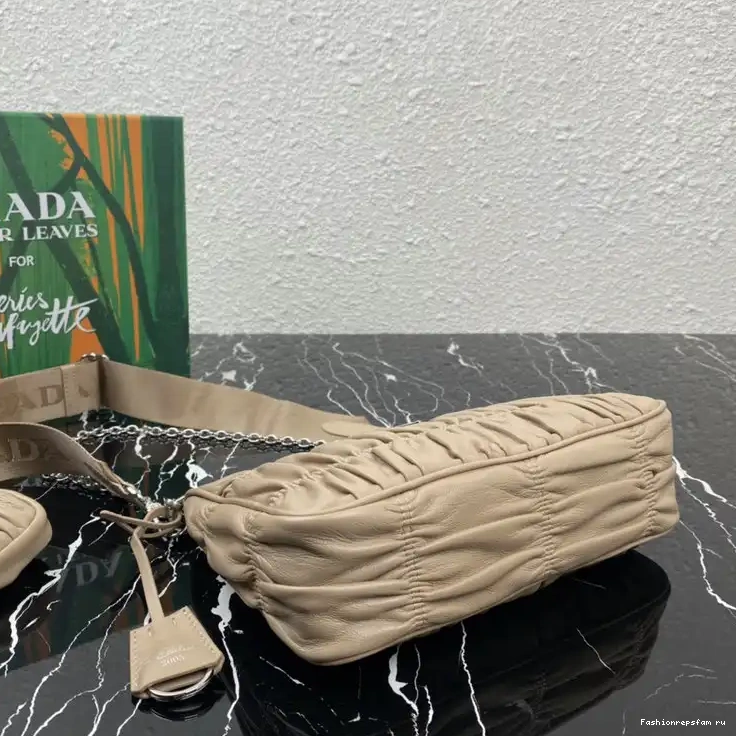 Fashionreps Prada Bags 2104DJ0033 0731